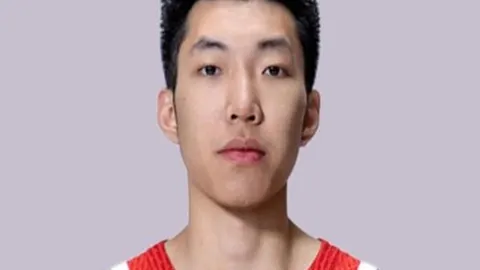 隆戈：卡拉布里亚无缘加拉塔萨雷，与斯特拉斯堡和罗马无谈判接触